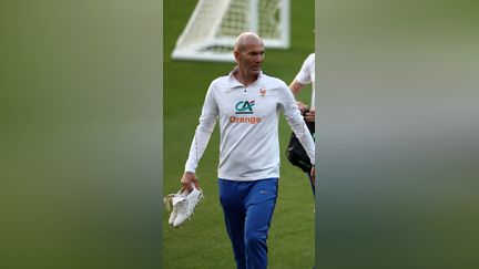 Les premiers pas de Zinédine Zidane à Clairefontaine avec l'équipe de France