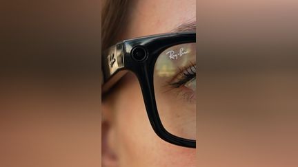 Ils harcèlent des femmes avec des lunettes connéctées