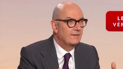 Baisse des taxes sur le carburant :