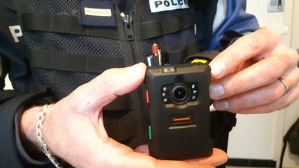 INFO RADIO FRANCE. Violences urbaines à Saint-Pierre-des-Corps : l'équipage de police n'avait pas déclenché de caméra-piéton
