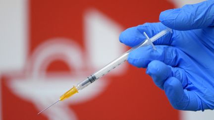 Comment l'ingérence étrangère en Europe passe aussi par la désinformation sur la santé et les vaccins