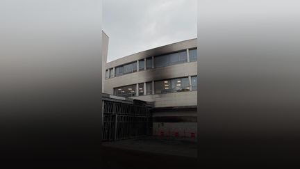 Blocus des lycées : la colère s'amplifie, le mouvement se durcit