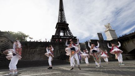 Le directeur de la tour Eiffel annonce son départ, près d'un mois après la polémique sur la mise à l'écart d'employées lors de la visite d'une délégation hindoue