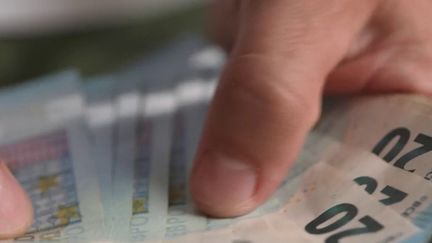 Record de la dette publique : la France, plus mauvais élève de l'Union européenne ?