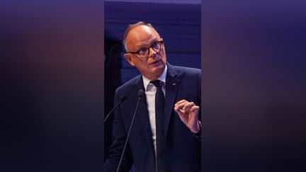 Edouard Philippe veut la retraite à 65 ans