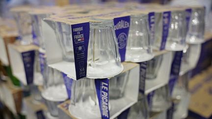 Cantines, James Bond, redressements judiciaires… L'histoire mouvementée de Duralex, la marque aux verres incassables