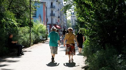 Sous-indexation des pensions, abattement fiscal raboté, arbitrages renvoyés au Parlement… Que prévoit le budget 2027 pour les retraités ?