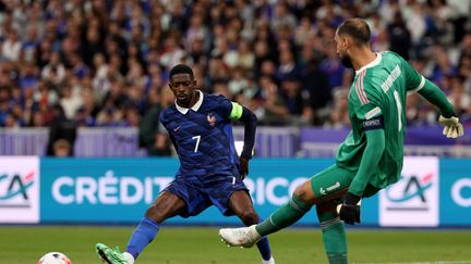 France-Italie : les Bleus dominateurs mais pas à l'abri des occasions italiennes... Suivez et commentez le match avec nous