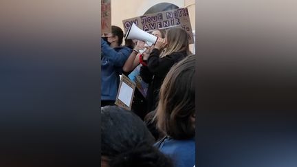 Les réseaux sociaux, un outil central dans la mobilisation lycéenne