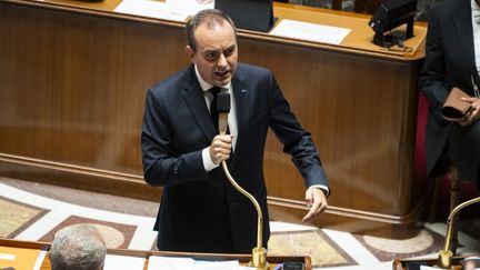 Au lendemain d'une journée de mobilisation massive des lycéens, Sébastien Lecornu s'exprimera à 18h30 mercredi