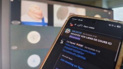 Mobilisation des lycéens : comment le mouvement s'organise sur Discord pour préparer les blocages et perturber les cours en ligne
