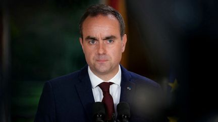 EDITO. Diluer la crise lycéenne dans celle des carburants : Sébastien Lecornu et la communication expérimentale