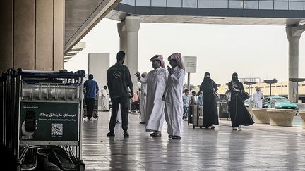 En Arabie saoudite, au moins douze morts dans une attaque contre l'aéroport de Ryad imputée aux houthis