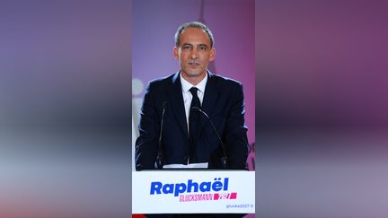 Raphaël Glucksmann remporte dès le premier tour la primaire à gauche