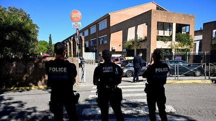 Un suspect de 14 ans, un principal et une professeure blessés... Ce que l'on sait des tirs par arme à feu dans un collège d'Aubagne