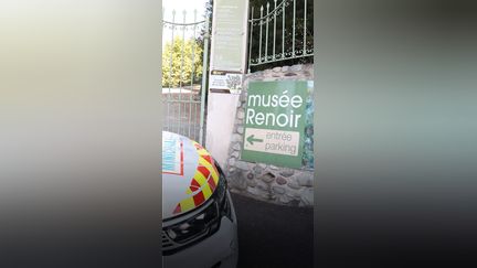 Le profil des suspects du vol des tableaux de Renoir