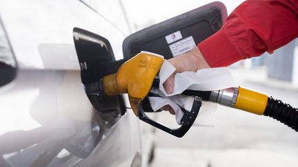 Le Premier ministre promet aux automobilistes