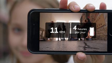 Boîte à téléphone, contrôle parental, smartphone sans internet… Les solutions de parents pour limiter les écrans chez les jeunes