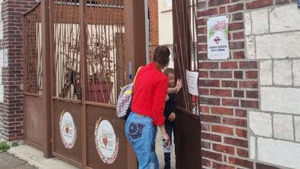 Plus de 1 500 élèves évacués d'un établissement scolaire à Rouen après une tentative d'intrusion de