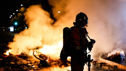 Mobilisation du 17 octobre : Paris, Lyon et Nantes touchés par de nouveaux heurts et pillages dimanche, au moins 108 interpellations dans la capitale