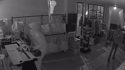 Vidéosurveillance, réseaux sociaux, ADN… Comment les enquêteurs peuvent-ils remonter jusqu'aux pilleurs du 17 octobre ?