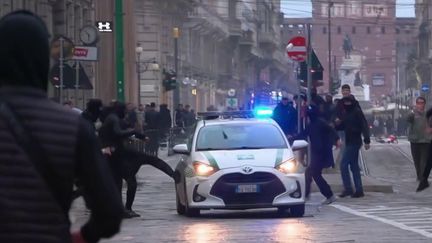 Des violences urbaines ont également éclaté en Italie en marge de manifestations contre la vie chère