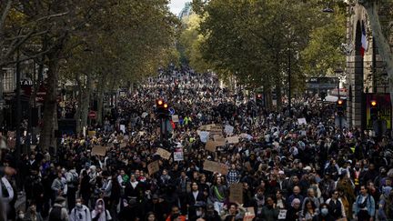 Face à de nombreuses manifestations interdites, quels sont les risques encourus et les recours possibles ?
