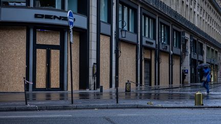 Manifestations du 24 octobre : la ville de Paris met en place une série de mesures pour les commerçants et appelle l'État à