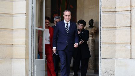 Mobilisation des lycéens : Sébastien Lecornu reçoit des influenceurs engagés dans le mouvement pour évoquer les