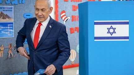 Benyamin Nétanyahou dénonce des