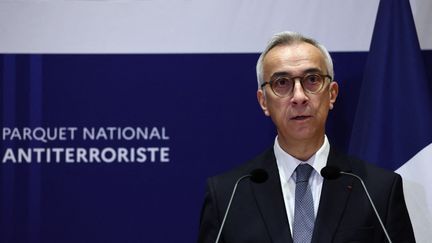 Mobile raciste, autocollants glorifiant le RN, préméditation... Ce qu'il faut retenir de la conférence de presse du procureur antiterroriste sur Kévin T., suspect de l'attentat dans les Yvelines