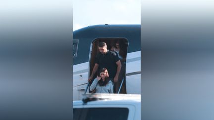 En fuite aux États-Unis, F. Bolsonaro déclare être