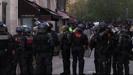 Manifestations du 31 octobre : 70 000 policiers et gendarmes mobilisés pour éviter les débordements